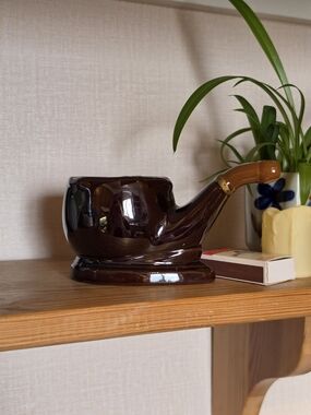 Ceramic Decorative Pipe Shaped Ashtray Or Planter in Deep Brown